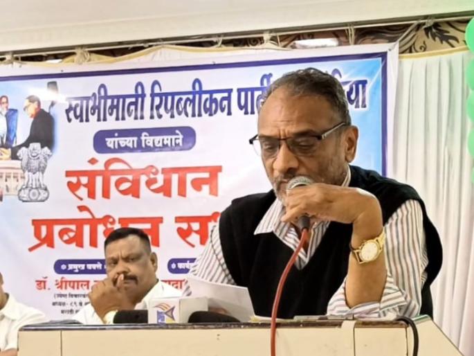 Ramdev Baba's statement about women is a stain on his celibacy - Dr. Shripal Sabnis | रामदेव बाबांचे महिलांबाबत वक्तव्य म्हणजे त्यांच्या ब्रह्मचार्याला  डाग - डॉ. श्रीपाल सबनीस Ramdev Baba's statement about women is a stain on his celibacy - Dr. Shripal Sabnis | रामदेव बाबांचे महिलांबाबत वक्तव्य म्हणजे त्यांच्या ब्रह्मचार्याला  डाग - डॉ. श्रीपाल सबनीस