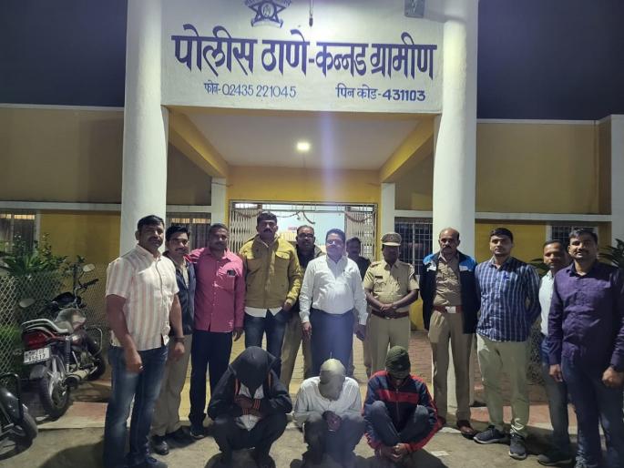 Four fourth Hatus committed murder for demanding money back; Three accused jailed within 48 hours | चारचौघात हातउसने पैसे परत मागितल्याने केला खून; ४८ तासांत तीन आरोपी जेरबंद Four fourth Hatus committed murder for demanding money back; Three accused jailed within 48 hours | चारचौघात हातउसने पैसे परत मागितल्याने केला खून; ४८ तासांत तीन आरोपी जेरबंद