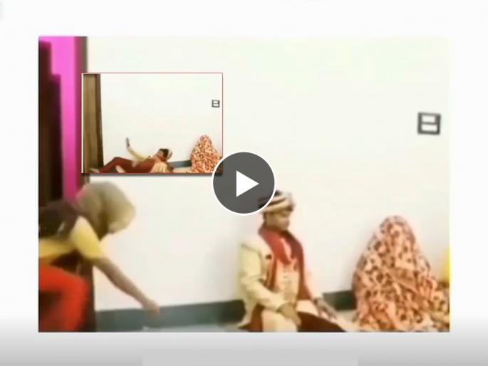 shadi joota churai video jija created ruckus after sali stole show see what happened next | Video - अरेरे! लग्नात बूट चोरताच नवरदेव ढसाढसा रडला, लहान मुलासारखा जमिनीवर लोळला अन्... shadi joota churai video jija created ruckus after sali stole show see what happened next | Video - अरेरे! लग्नात बूट चोरताच नवरदेव ढसाढसा रडला, लहान मुलासारखा जमिनीवर लोळला अन्...