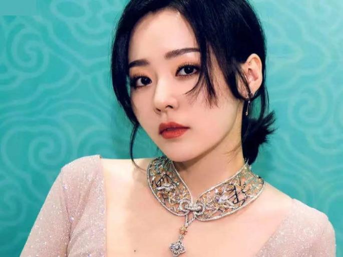 Chinese singer jane zhang infects herself with corona virus know why brutally trolled | अरेरे! चीनची गायिका जेन झांग जाणूनबुजून झाली कोरोना पॉझिटिव्ह; कारण ऐकून हैराण व्हाल Chinese singer jane zhang infects herself with corona virus know why brutally trolled | अरेरे! चीनची गायिका जेन झांग जाणूनबुजून झाली कोरोना पॉझिटिव्ह; कारण ऐकून हैराण व्हाल