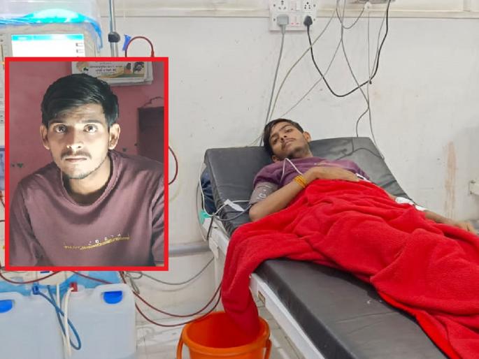 The money raised for the girl's marriage ended up in the boy's treatment; Now the house is also for sale | मुलीच्या लग्नाला जमविलेले पैसे मुलाच्या उपचारातच संपले; आता घरही काढले विक्रीला The money raised for the girl's marriage ended up in the boy's treatment; Now the house is also for sale | मुलीच्या लग्नाला जमविलेले पैसे मुलाच्या उपचारातच संपले; आता घरही काढले विक्रीला