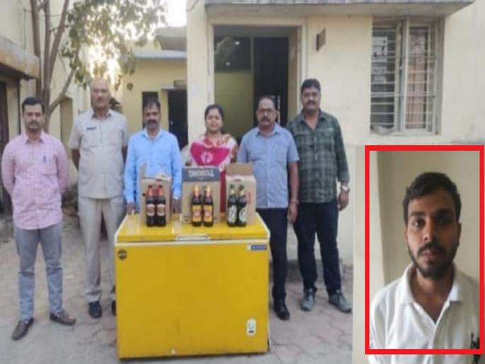 A fake license for a beer shop; Excise raid on the second day of inauguration | चक्क बिअर शॉपीचा बनवला बनावट परवाना; उद्घाटनाच्या दुसऱ्याच दिवशी 'एक्साईज'चा छापा A fake license for a beer shop; Excise raid on the second day of inauguration | चक्क बिअर शॉपीचा बनवला बनावट परवाना; उद्घाटनाच्या दुसऱ्याच दिवशी 'एक्साईज'चा छापा