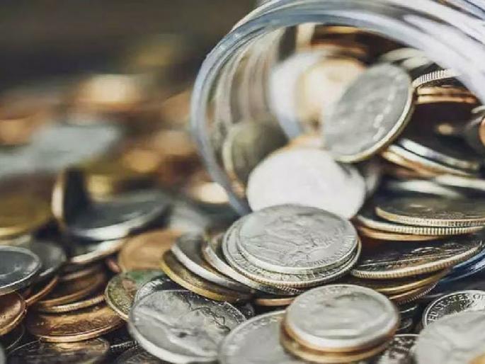 man become rich with coin collection getting more money from it worth in britain | अरे व्वा! नाणी जमा करून 'तो' झाला श्रीमंत; एका-एका नाण्याला मिळतेय हजारपट किंमत man become rich with coin collection getting more money from it worth in britain | अरे व्वा! नाणी जमा करून 'तो' झाला श्रीमंत; एका-एका नाण्याला मिळतेय हजारपट किंमत