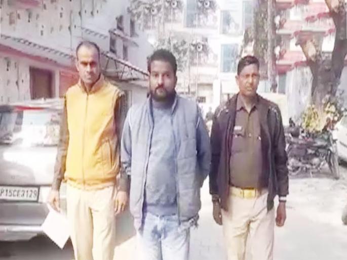 murder step mother demand rupees bullet motorcycle dispute son hit iron rod mother died police UP | नात्याला काळीमा! बुलेट दिली नाही म्हणून लेकाने 70 वर्षीय आईचा काढला काटा अन्... murder step mother demand rupees bullet motorcycle dispute son hit iron rod mother died police UP | नात्याला काळीमा! बुलेट दिली नाही म्हणून लेकाने 70 वर्षीय आईचा काढला काटा अन्...