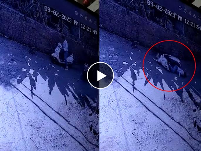 man suffers heart attack while driving scooty in jodhpur watch video | Video - हृदयद्रावक! ...अन् रस्त्यावरच आयुष्य थांबलं; स्कूटी चालवताना 'त्याला' आला हार्ट अटॅक man suffers heart attack while driving scooty in jodhpur watch video | Video - हृदयद्रावक! ...अन् रस्त्यावरच आयुष्य थांबलं; स्कूटी चालवताना 'त्याला' आला हार्ट अटॅक