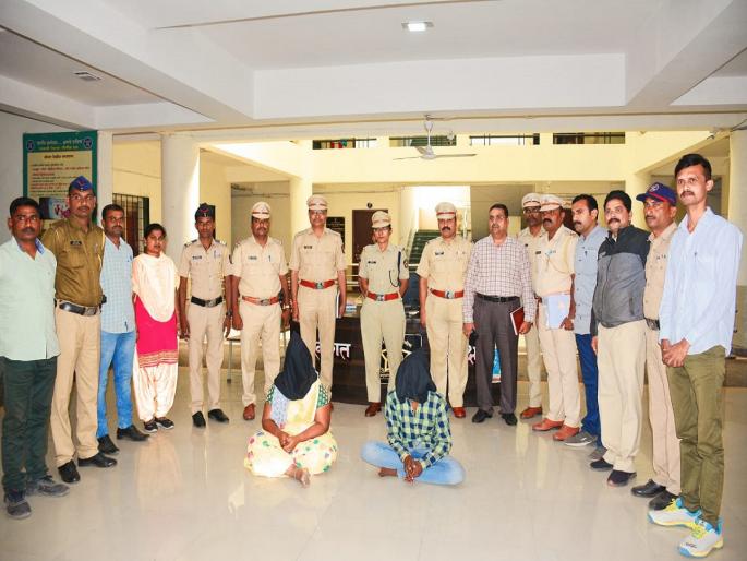 Four-year-old abducted child found in 24 hours, two accused in custody | ४ वर्षीय बालकाचे अपहरण; पालमहून हैदराबादला गेले, परताना पोलिसांच्या सापळ्यात अडकले Four-year-old abducted child found in 24 hours, two accused in custody | ४ वर्षीय बालकाचे अपहरण; पालमहून हैदराबादला गेले, परताना पोलिसांच्या सापळ्यात अडकले