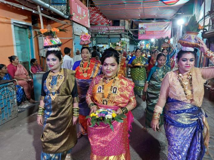 Koliwade of Mumbai is ready for Holi | मुंबईचे कोळीवाडे होळीसाठी सज्ज Koliwade of Mumbai is ready for Holi | मुंबईचे कोळीवाडे होळीसाठी सज्ज