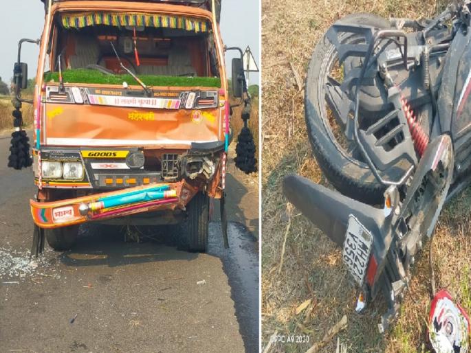 2-year-old boy dies in a collision with a tempo-bike; Three seriously injured | टेम्पो- दुचाकीच्या धडकेत २ वर्षांच्या चिमुकल्याचा मृत्यू ; तिघे गंभीर जखमी