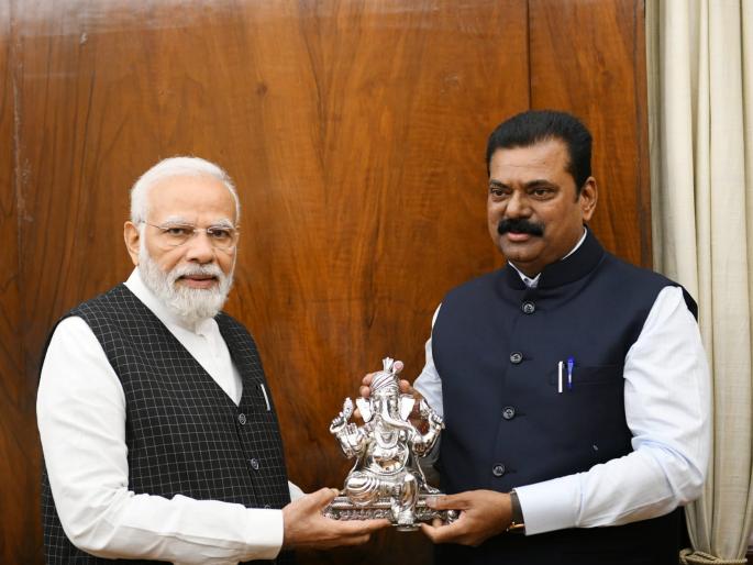 maha vikas aghadi is not decided all three parties claim bhiwandi for lok sabha election 2024 | आघाडीचे ठरता ठरेना, त्याच त्याच उमेदवारांवाचून पान हलेना! तिन्ही पक्षांचा भिवंडीवर दावा maha vikas aghadi is not decided all three parties claim bhiwandi for lok sabha election 2024 | आघाडीचे ठरता ठरेना, त्याच त्याच उमेदवारांवाचून पान हलेना! तिन्ही पक्षांचा भिवंडीवर दावा