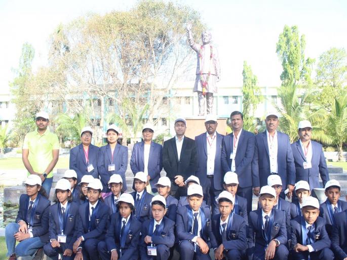 A unique activity for students of ZP; Children will watch 'Ramoji Film City' at the expense of the government | ZP च्या विद्यार्थ्यांची स्वप्नपूर्ती; शासनाच्या खर्चातून चिमुकले पाहणार 'फिल्म सिटी'