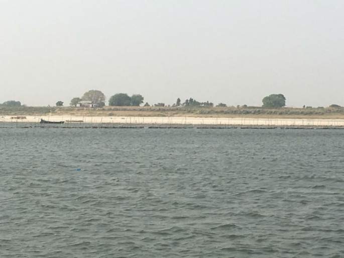 Karnataka steals 215 MLD of water from Solapur every day | मोठी बातमी! कर्नाटक करतयं सोलापूरकरांच्या हक्काचं दररोज २१५ एमएलडी पाण्याची चोरी Karnataka steals 215 MLD of water from Solapur every day | मोठी बातमी! कर्नाटक करतयं सोलापूरकरांच्या हक्काचं दररोज २१५ एमएलडी पाण्याची चोरी