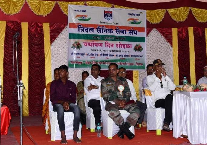 A big fight will be built for the justice and rights of soldiers - Ashok Chaudhary | सैनिकांच्या न्याय, हक्कांसाठी मोठा लढा उभारणार - अशोक चौधरी A big fight will be built for the justice and rights of soldiers - Ashok Chaudhary | सैनिकांच्या न्याय, हक्कांसाठी मोठा लढा उभारणार - अशोक चौधरी