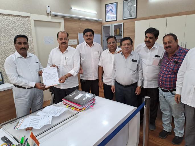 MLA Ailani warns Ulhasnagar Municipal Commissioner of agitation | उल्हासनगर महापालिका आयुक्तांना आमदार आयलानीकडून आंदोलनाचा इशारा MLA Ailani warns Ulhasnagar Municipal Commissioner of agitation | उल्हासनगर महापालिका आयुक्तांना आमदार आयलानीकडून आंदोलनाचा इशारा