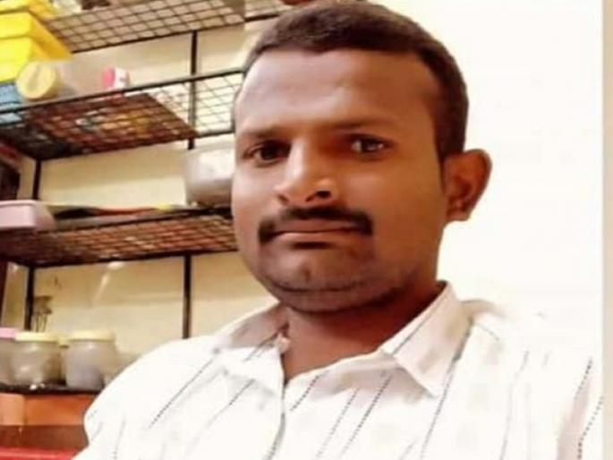 Tractor standing in the road is fatal; A young man died on the spot, one injured after a two-wheeler hit a trolley | रस्त्यात उभे ट्रॅक्टर ठरले जीवघेणे; ट्रॉलीवर दुचाकी धडकून तरुणाचा जागीच मृत्यू, एक जखमी Tractor standing in the road is fatal; A young man died on the spot, one injured after a two-wheeler hit a trolley | रस्त्यात उभे ट्रॅक्टर ठरले जीवघेणे; ट्रॉलीवर दुचाकी धडकून तरुणाचा जागीच मृत्यू, एक जखमी