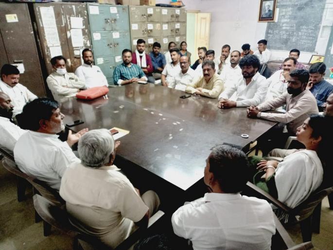 Elgar of protest for Maratha reservation again, thiyya agitation at Kranti Chowk from May 1 | पुन्हा मराठा आरक्षणासाठी आंदोलनाचा एल्गार, १ मे पासून क्रांतीचौकात देणार ठिय्या Elgar of protest for Maratha reservation again, thiyya agitation at Kranti Chowk from May 1 | पुन्हा मराठा आरक्षणासाठी आंदोलनाचा एल्गार, १ मे पासून क्रांतीचौकात देणार ठिय्या