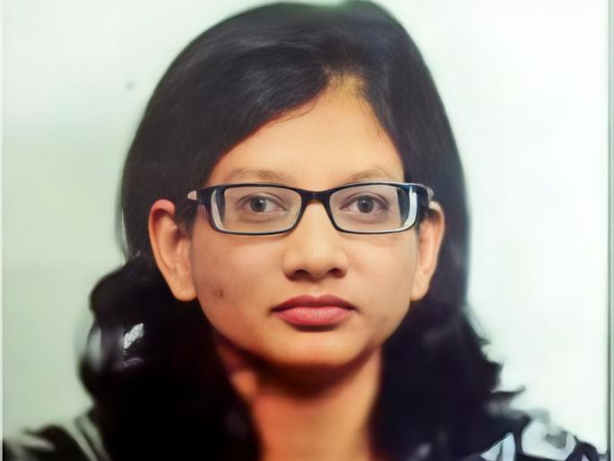 1 crore luxury bungalow, 7 luxury cars too; 30,000 salary, 7 crores of govt employee | १ कोटीचा आलिशान बंगला, ७ लक्झरी कारही; 30 हजार पगार, सरकारी कर्मचाऱ्याकडे 7 कोटींचे घबाड 1 crore luxury bungalow, 7 luxury cars too; 30,000 salary, 7 crores of govt employee | १ कोटीचा आलिशान बंगला, ७ लक्झरी कारही; 30 हजार पगार, सरकारी कर्मचाऱ्याकडे 7 कोटींचे घबाड