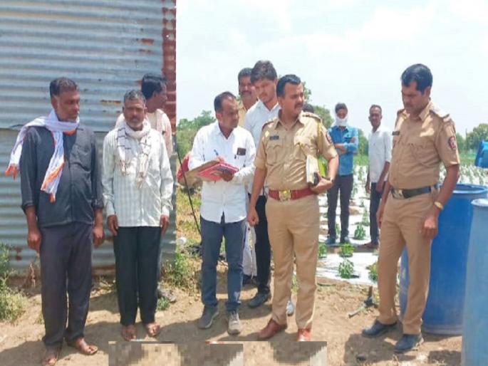 Argument over non-veg dish distribution in farm party, youth kills friend by cutting his arms and legs | शेतातील पार्टीत नॉनव्हेज कमी वाढल्याने वाद, तरुणाने मित्राचा हातपाय तोडून केला खून Argument over non-veg dish distribution in farm party, youth kills friend by cutting his arms and legs | शेतातील पार्टीत नॉनव्हेज कमी वाढल्याने वाद, तरुणाने मित्राचा हातपाय तोडून केला खून