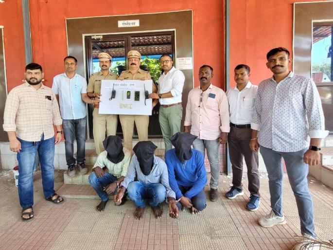 3 brothers arrested for demanding ransom of 4 crore rupees! | ४ करोड रुपयांची खंडणी मागणाऱ्या ३ सख्या भावांना अटक! 3 brothers arrested for demanding ransom of 4 crore rupees! | ४ करोड रुपयांची खंडणी मागणाऱ्या ३ सख्या भावांना अटक!