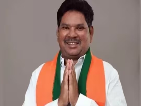 bjp mp soyam bapu rao spent mp lads funds for building house and for his son marriage | Video - भाजपा खासदाराने घर बांधण्यासाठी, मुलाच्या लग्नासाठी वापरला सरकारी निधी, म्हणाला...