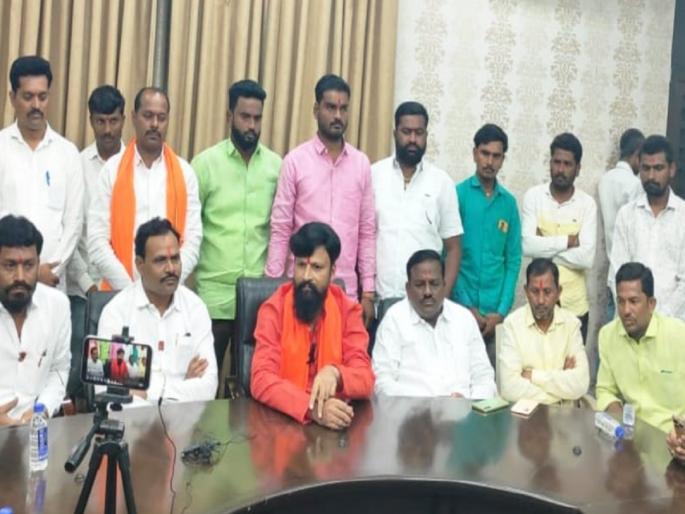 '...then the Chhava organization will take a sword and cut off Nardhama's hands': Nanasaheb Jawle | '...तर छावा संघटना तलवार घेऊन नरधमाचे हात छाटतील': नानासाहेब जावळे '...then the Chhava organization will take a sword and cut off Nardhama's hands': Nanasaheb Jawle | '...तर छावा संघटना तलवार घेऊन नरधमाचे हात छाटतील': नानासाहेब जावळे