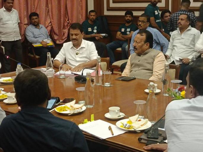Address the basic needs of the citizens in the forest department, MLA Prakash Surve's demand to the forest minister | वनविभागातील नागरिकांच्या मूलभूत गरजा मार्गी लावा, आमदार प्रकाश सुर्वे यांची वनमंत्र्यांकडे मागणी Address the basic needs of the citizens in the forest department, MLA Prakash Surve's demand to the forest minister | वनविभागातील नागरिकांच्या मूलभूत गरजा मार्गी लावा, आमदार प्रकाश सुर्वे यांची वनमंत्र्यांकडे मागणी