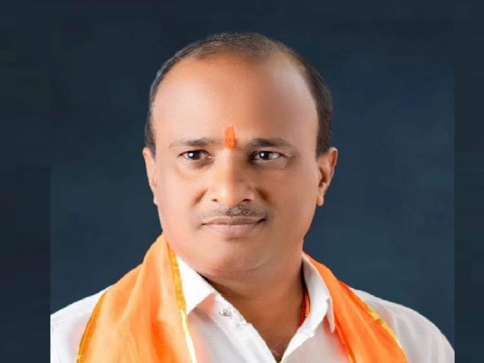 The case of the Kala kendra pays; Ratnakar Shindes, district head of the Thackeray group, was removed from the post | कलाकेंद्राचे प्रकरण नडले; ठाकरे गटाचे जिल्हाप्रमुख रत्नाकर शिंदेस पदावरून काढले