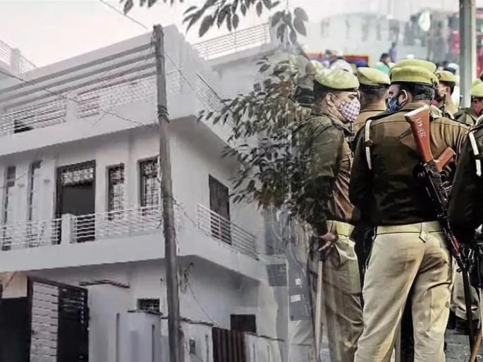 youtube channel created police raid seize huge amount youtuber | आलिशान बंगला, महागड्य़ा गाड्या, 24 लाख रोख; यूट्यूबरच्या घरात सापडलं लाखोंचं घबाड youtube channel created police raid seize huge amount youtuber | आलिशान बंगला, महागड्य़ा गाड्या, 24 लाख रोख; यूट्यूबरच्या घरात सापडलं लाखोंचं घबाड