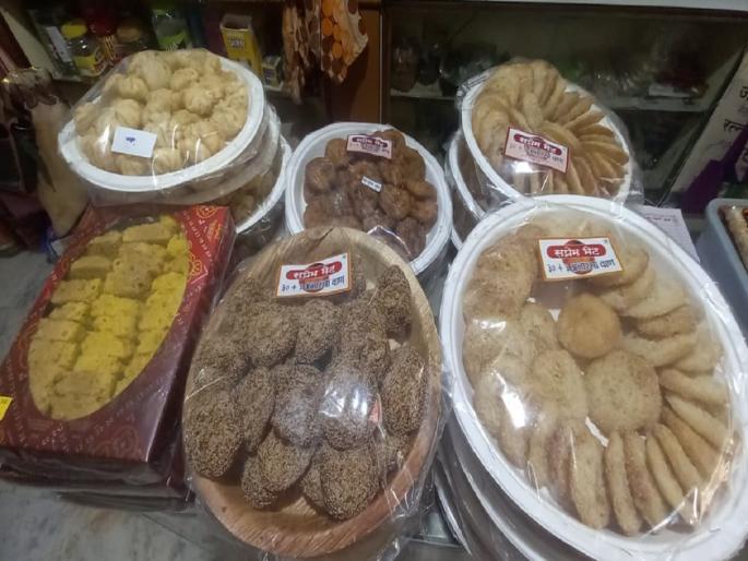 Adhik Mass: As many as 1 ton of ready-made dhonda's are sold in the market | अधिक मासात जावयाचा मान; बाजारात तब्बल १ टन रेडिमेड धोंड्यांची विक्री