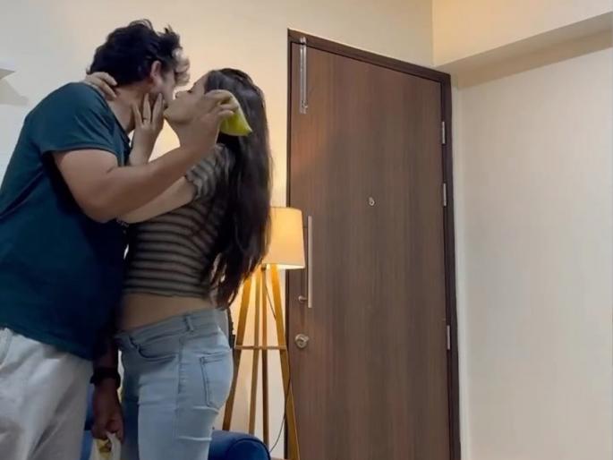 This couple from Marathi cine industry broke up after 6 years?, the actress said... | मराठी सिनेइंडस्ट्रीतल्या या कपलचं ६ वर्षांनी झालं ब्रेकअप?, यावर अभिनेत्री म्हणाली... This couple from Marathi cine industry broke up after 6 years?, the actress said... | मराठी सिनेइंडस्ट्रीतल्या या कपलचं ६ वर्षांनी झालं ब्रेकअप?, यावर अभिनेत्री म्हणाली...