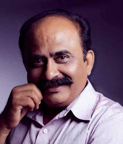 Senior theater actor Shambhu Patil was announced with theater service award | ज्येष्ठ रंगकर्मी शंभू पाटील यांना नाट्यसेवा पुरस्कार घोषित