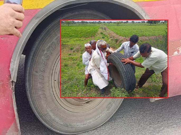 The tires of the running bus burst; 62 passengers were saved by the help of the pick-up driver | धावत्या बसचे टायर निखळले; पिकअप चालकाच्या प्रसंगावधानाने ६२ प्रवासी बचावले