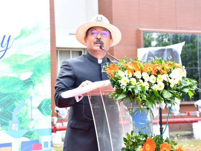 In JNP every house tricolor; Independence Day is celebrated with enthusiasm in Uran | जेएनपीएत हर घर तिरंगा; स्वातंत्र्य दिन उत्साहात साजरा In JNP every house tricolor; Independence Day is celebrated with enthusiasm in Uran | जेएनपीएत हर घर तिरंगा; स्वातंत्र्य दिन उत्साहात साजरा