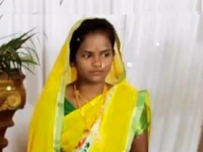 After the marriage, the first Panchami was the last, the married girl died of snakebite when he came home | लग्नानंतर पहिली पंचमी ठरली अखेरची, माहेरी आलेल्या विवाहितेचा सर्पदंशाने मृत्यू After the marriage, the first Panchami was the last, the married girl died of snakebite when he came home | लग्नानंतर पहिली पंचमी ठरली अखेरची, माहेरी आलेल्या विवाहितेचा सर्पदंशाने मृत्यू