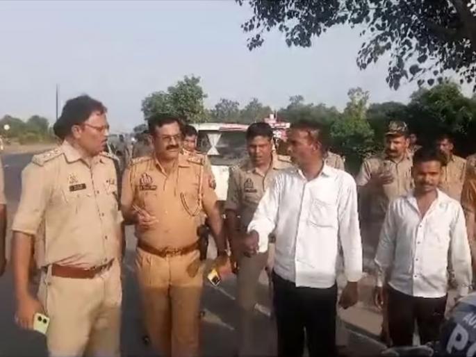 money double fraud scheme auraiya man lost lakh rupees up police investigating case thief | एका दिवसात पैसे डबल करण्याच्या नादात गमावले 1 लाख 40 हजार; मिळाले कागदाचे तुकडे money double fraud scheme auraiya man lost lakh rupees up police investigating case thief | एका दिवसात पैसे डबल करण्याच्या नादात गमावले 1 लाख 40 हजार; मिळाले कागदाचे तुकडे