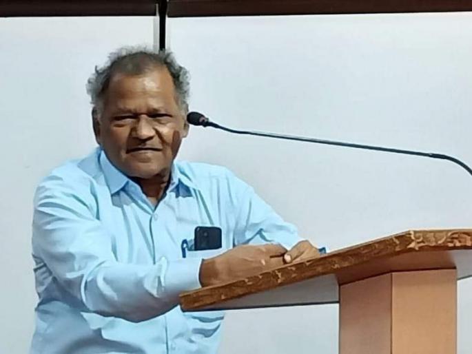 Name a square 'NSS Chowk' in memory of Prof. Balasaheb Khollam sir, students demand from former mayor! | प्रा. बाळासाहेब खोल्लम सरांच्या स्मरणार्थ एका चौकाला 'एनएसएस चौक' नाव द्या, विद्यार्थ्यांची माजी महापौरांकडे मागणी!