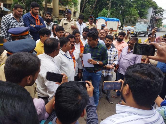 If the toll is increased, it will be with us, MNS has warned | टोलवाढ केली तर गाठ आमच्याशी, मनसेने दिला इशारा If the toll is increased, it will be with us, MNS has warned | टोलवाढ केली तर गाठ आमच्याशी, मनसेने दिला इशारा