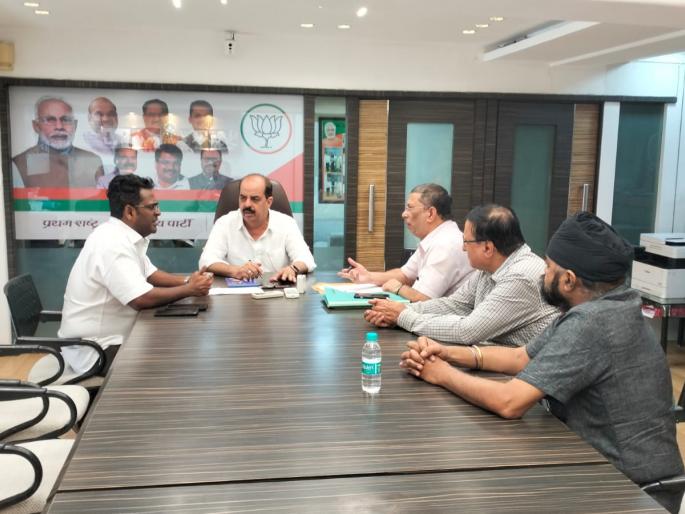 Ganeshotsav in Ulhasnagar, water shortage MLA Ailani held a meeting | उल्हासनगरात ऐन गणेशोत्सवात पाणी टंचाई आमदार आयलानी यांनी घेतली बैठक! Ganeshotsav in Ulhasnagar, water shortage MLA Ailani held a meeting | उल्हासनगरात ऐन गणेशोत्सवात पाणी टंचाई आमदार आयलानी यांनी घेतली बैठक!