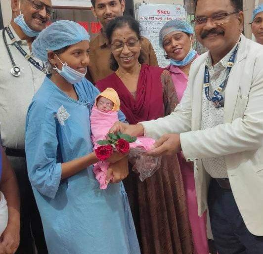 Central hospital in Ulhasnagar gave life to a child weighing 500 grams | उल्हासनगरातील मध्यवर्ती रुग्णालयाने ५०० ग्राम वजनाच्या मुलाला दिले जीवदान Central hospital in Ulhasnagar gave life to a child weighing 500 grams | उल्हासनगरातील मध्यवर्ती रुग्णालयाने ५०० ग्राम वजनाच्या मुलाला दिले जीवदान