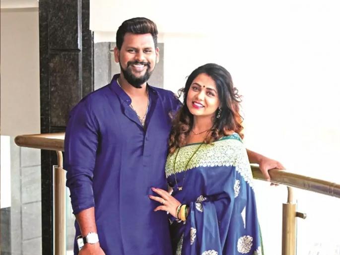 My husband beats me marathi actress Prarthana Beher's statement viral | 'माझा नवरा मला मारतो?' असं का म्हणाली प्रार्थना; पाहा Video My husband beats me marathi actress Prarthana Beher's statement viral | 'माझा नवरा मला मारतो?' असं का म्हणाली प्रार्थना; पाहा Video