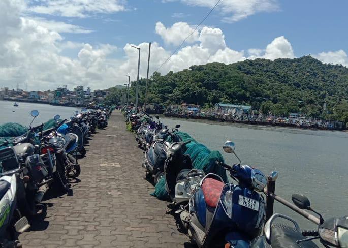 Exile of Uran's Mora port will end, 19.22 crore fund for strengthening of jetty | उरणच्या मोरा बंदराचा वनवास संपणार, जेट्टीच्या मजबुतीकरणासाठी १९.२२ कोटींचा निधी Exile of Uran's Mora port will end, 19.22 crore fund for strengthening of jetty | उरणच्या मोरा बंदराचा वनवास संपणार, जेट्टीच्या मजबुतीकरणासाठी १९.२२ कोटींचा निधी