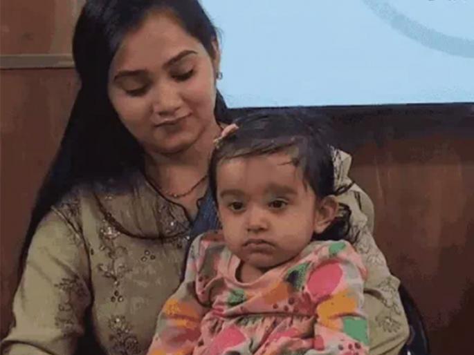 17 months old baby girl suffering with spinal muscular atrophy illness need 17 crore rupees injection | हृदयद्रावक! 17 महिन्यांच्या शिवांशीला दुर्मिळ आजार; जीव वाचवण्यासाठी हवं 17 कोटींचं इंजेक्शन 17 months old baby girl suffering with spinal muscular atrophy illness need 17 crore rupees injection | हृदयद्रावक! 17 महिन्यांच्या शिवांशीला दुर्मिळ आजार; जीव वाचवण्यासाठी हवं 17 कोटींचं इंजेक्शन