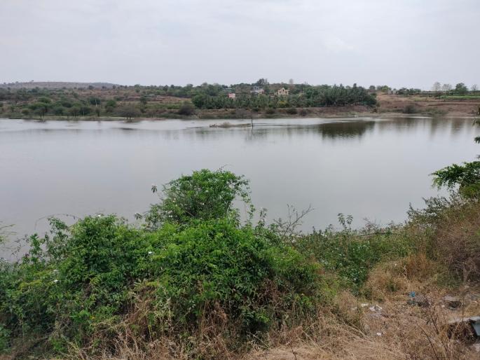 son killed Father with help of friends, body thrown in lake; It was revealed after almost a year | मित्रांच्या मदतीने बापाचा खून, तलावात फेकला मृतदेह; तब्बल वर्षभरानंतर झाला उलगडा son killed Father with help of friends, body thrown in lake; It was revealed after almost a year | मित्रांच्या मदतीने बापाचा खून, तलावात फेकला मृतदेह; तब्बल वर्षभरानंतर झाला उलगडा