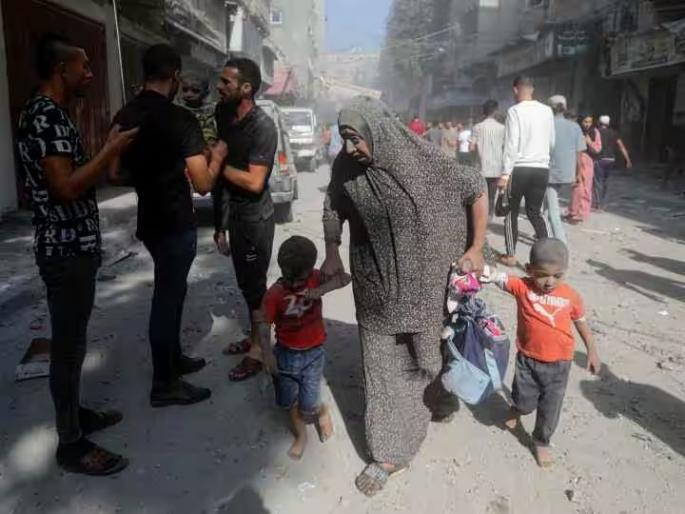 gaza hamas palestine attack israel agreed to evacuate babies from main gaza hospital amid war | चिमुकल्यांना रुग्णालयातून बाहेर काढण्यासाठी इस्रायल तयार; जाणून घ्या का घेतला हा निर्णय? gaza hamas palestine attack israel agreed to evacuate babies from main gaza hospital amid war | चिमुकल्यांना रुग्णालयातून बाहेर काढण्यासाठी इस्रायल तयार; जाणून घ्या का घेतला हा निर्णय?