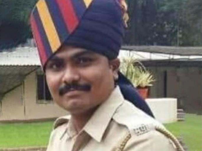 A police officer committed suicide by shooting himself, a shocking incident on the day of Bhaubiji! | स्वतःवर गोळी झाडून पोलीस अंमलदाराने केली आत्महत्या, भाऊबीजेच्या दिवशी धक्कादायक प्रकार! A police officer committed suicide by shooting himself, a shocking incident on the day of Bhaubiji! | स्वतःवर गोळी झाडून पोलीस अंमलदाराने केली आत्महत्या, भाऊबीजेच्या दिवशी धक्कादायक प्रकार!