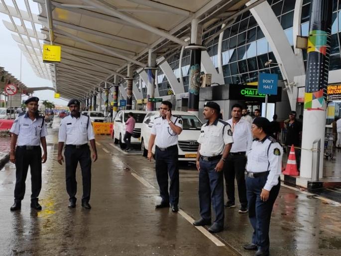 Violation of traffic rules, fine of Rs. 60 lakhs; Daboli airport traffic police action! | वाहतूक नियमांचे उल्लंघन, ६० लाखांचा दंड वसूल; दाबोळी विमानतळ वाहतूक पोलिसांची कारवाई! Violation of traffic rules, fine of Rs. 60 lakhs; Daboli airport traffic police action! | वाहतूक नियमांचे उल्लंघन, ६० लाखांचा दंड वसूल; दाबोळी विमानतळ वाहतूक पोलिसांची कारवाई!
