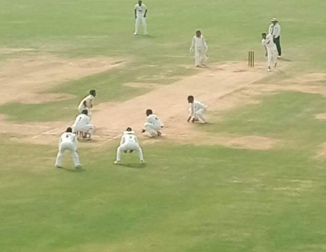 Ranji Match; Ankit Bavan's innings of 153 runs; At the end of the second day, Maharashtra lead by 98 runs over the Manipur team | रणजी सामना; अंकित बावणेची १५३ धावांची खेळी; दुसऱ्या दिवसअखेर महाराष्ट्राची मणिपूर संघावर ९८ धावांची आघाडी Ranji Match; Ankit Bavan's innings of 153 runs; At the end of the second day, Maharashtra lead by 98 runs over the Manipur team | रणजी सामना; अंकित बावणेची १५३ धावांची खेळी; दुसऱ्या दिवसअखेर महाराष्ट्राची मणिपूर संघावर ९८ धावांची आघाडी