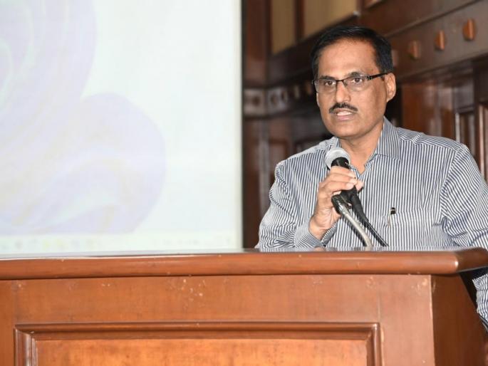 New changes in journalism must be understood - Collector Ashok Shingare | पत्रकारितेतील नवनवे बदल समजणे आवश्यक - जिल्हाधिकारी अशोक शिनगारे New changes in journalism must be understood - Collector Ashok Shingare | पत्रकारितेतील नवनवे बदल समजणे आवश्यक - जिल्हाधिकारी अशोक शिनगारे
