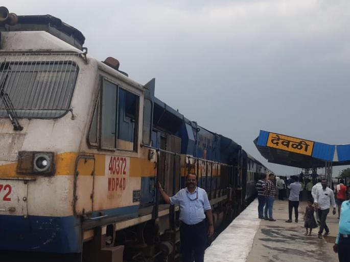 The train will run from Wardha to Kalamb on January 12 | वर्धा ते कळंबपर्यंत रेल्वे धावणार, १२ जानेवारीचा मुहूर्त  The train will run from Wardha to Kalamb on January 12 | वर्धा ते कळंबपर्यंत रेल्वे धावणार, १२ जानेवारीचा मुहूर्त