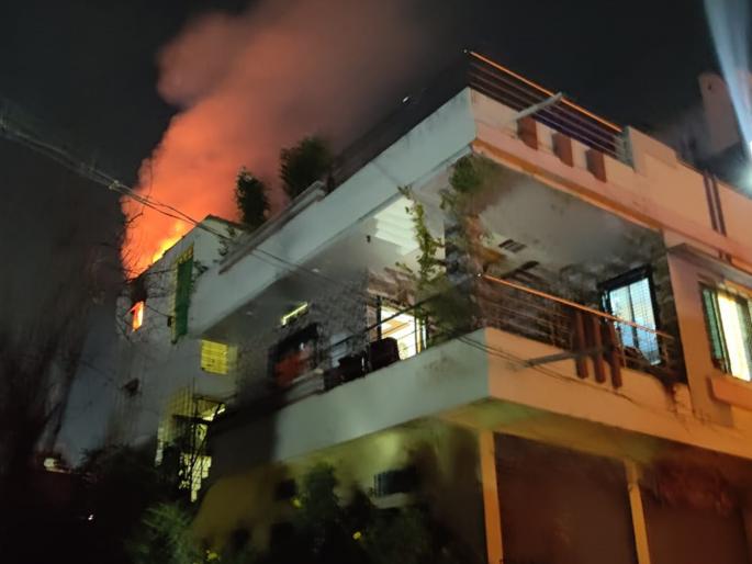 Massive gas cylinder explosion after shot circuit in Nanded; The sound shook the area up to one and a half kilometers | नांदेडात शॉर्टसर्किटनंतर गॅस सिलिंडरचा भीषण स्फोट; दीड किलोमीटरपर्यंतचा परिसर हादरला Massive gas cylinder explosion after shot circuit in Nanded; The sound shook the area up to one and a half kilometers | नांदेडात शॉर्टसर्किटनंतर गॅस सिलिंडरचा भीषण स्फोट; दीड किलोमीटरपर्यंतचा परिसर हादरला