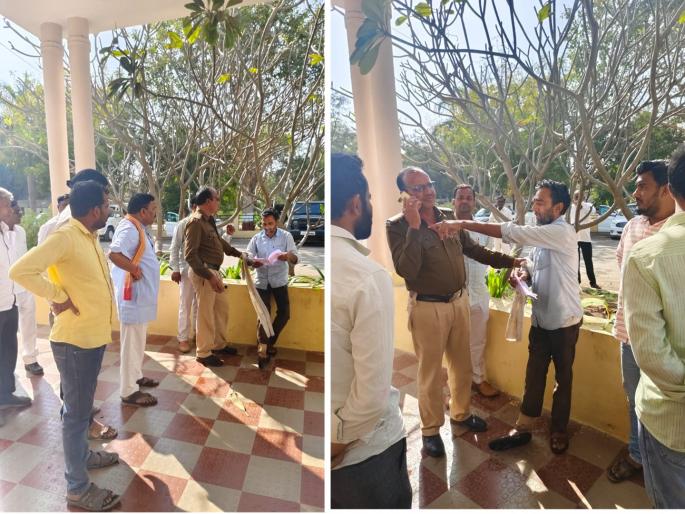 Farmer attempted self-immolation in Parbhani Collectorate | परभणी जिल्हाधिकारी कार्यालयात उपोषणकर्त्या शेतकऱ्याचा आत्मदहनाचा प्रयत्न Farmer attempted self-immolation in Parbhani Collectorate | परभणी जिल्हाधिकारी कार्यालयात उपोषणकर्त्या शेतकऱ्याचा आत्मदहनाचा प्रयत्न